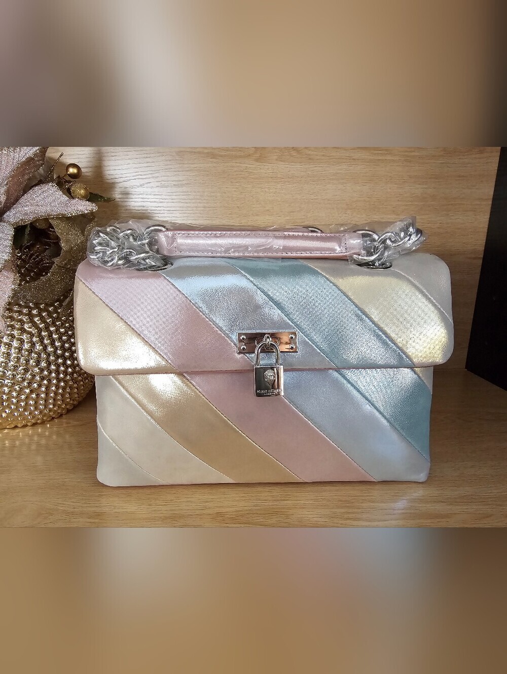Kurt Geiger London Brixton Medium Padlock Leather Bag.